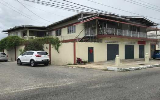Large house for sale in Barataria