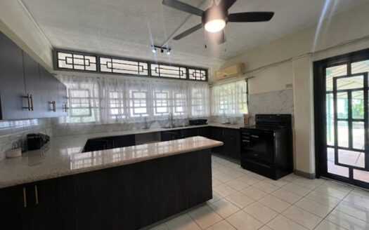 Apartment for rent at Fort George